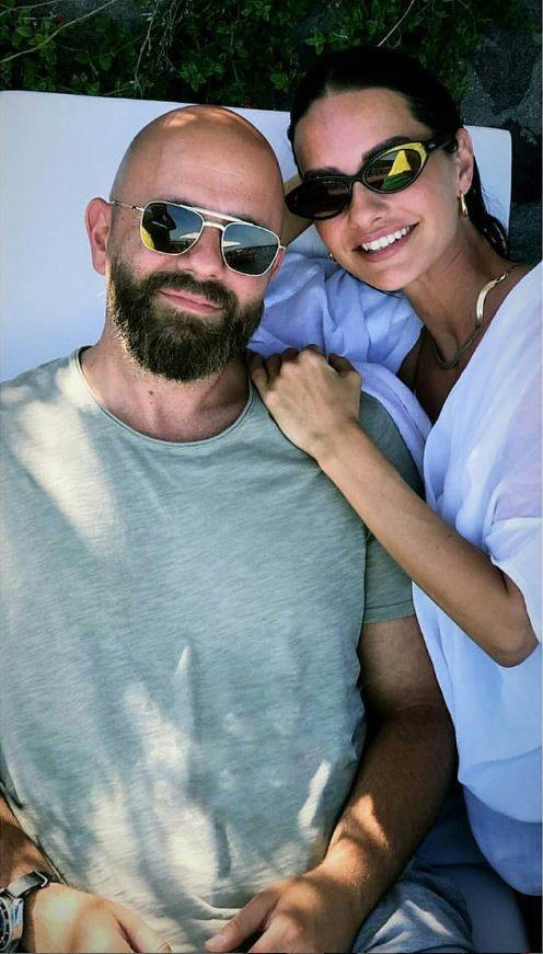 Sosyetenin gözde çifti boşandı: Yasemin Özilhan’dan ‘İhanet’ açıklaması! Magazin dünyası şokta - Resim: 5